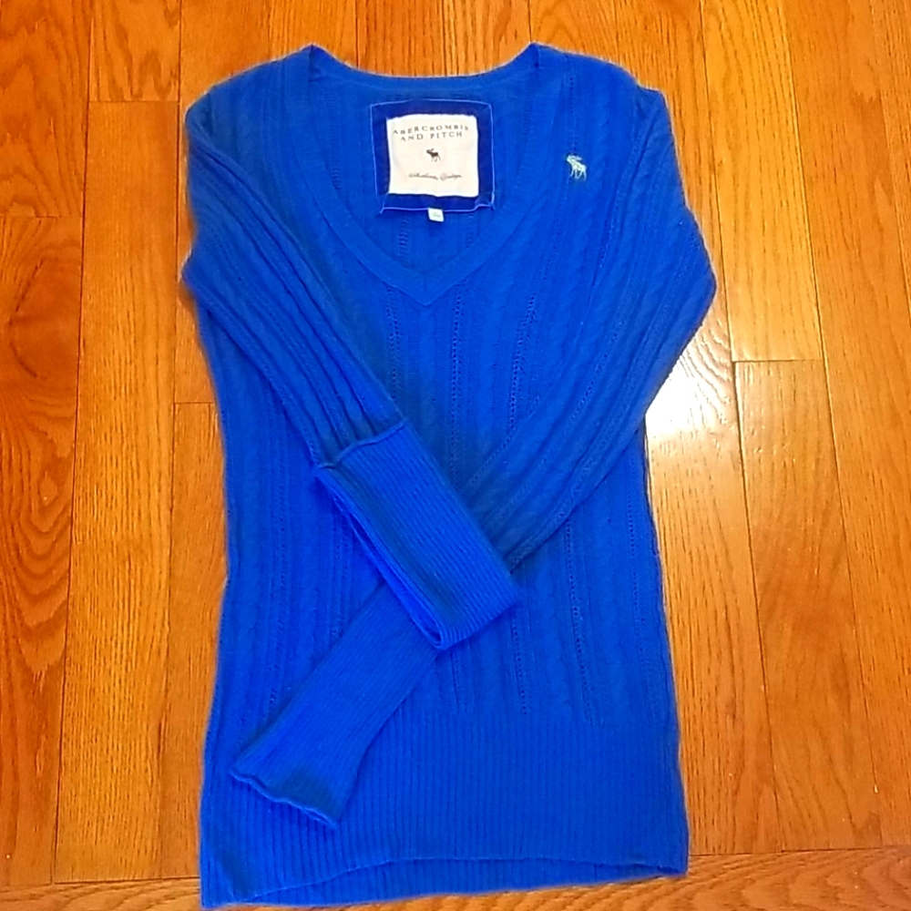 Y2K Abercrombie Sweater